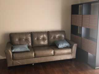 Moving Selling furniture